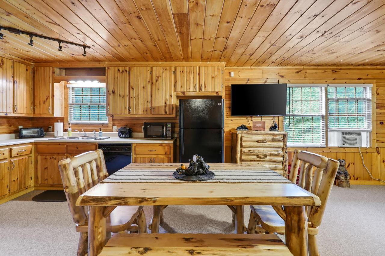 2 Separate Cabins Along A Peaceful Creek With Resort Amenities Ellijay Buitenkant foto